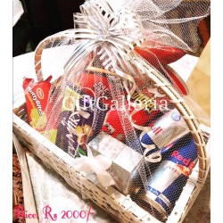 Eatables & Drink Basket